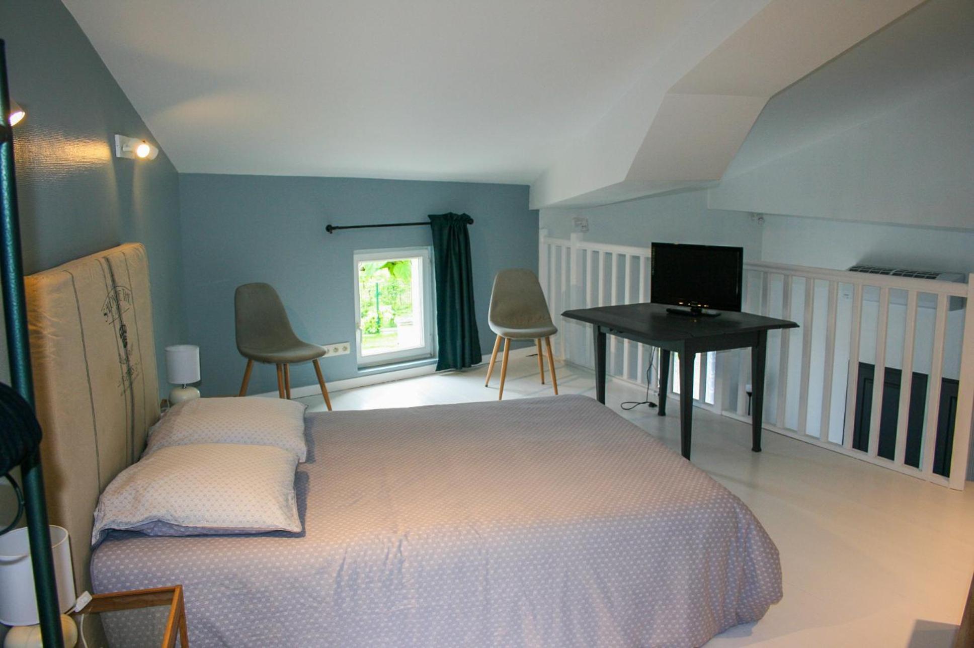 Gite De Catherine Saint-Christophe-des-Bardes Exterior foto